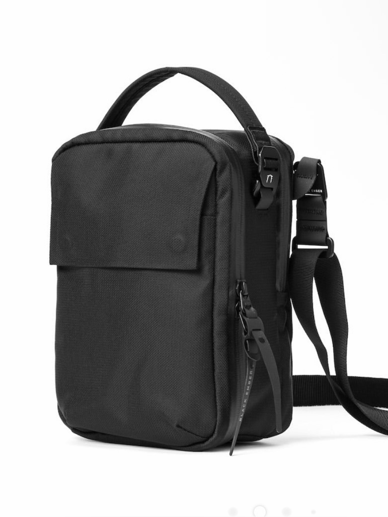 Kompak Embertex Pfas Free - Jet Black: 5l | Crossbody/Sling Bag | 9x6.5x5